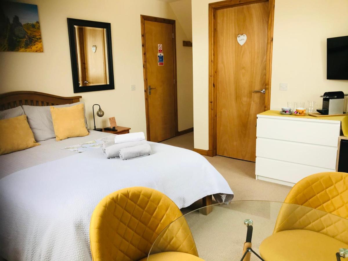 Feochan Rooms พอทรี ภายนอก รูปภาพ